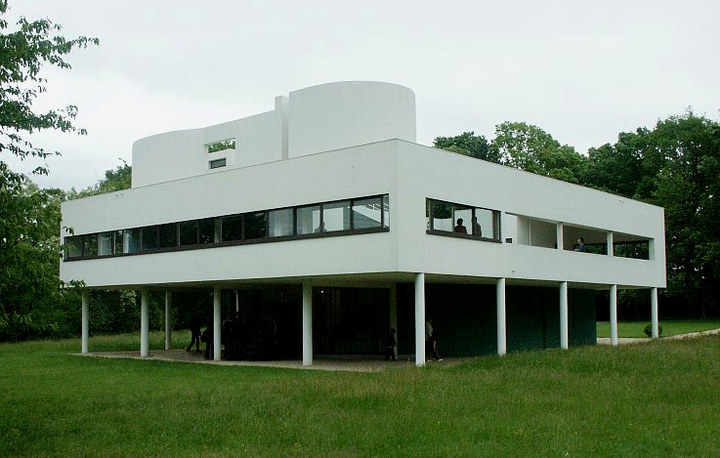 Вилла Савой в Пуасси (архитектор Ле Корбюзье, 1929-30 гг)