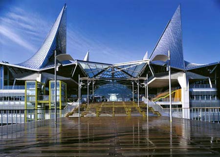 Antwerp Law Courts, Belgium, Antwerp, архитектор Ричард Роджерс (Richard Rogers) 1998-2005