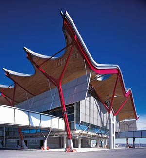 Аэропорт в Мадриде, Испания (Madrid BaraJas Airport), архитектор Ричард Роджерс (Richard Rogers) 1997-2005